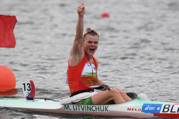 Литвинчук завоевала золото в одиночке на 5000 метров Литвинчук завоевала золото в одиночке на 5000 метров - Sputnik Беларусь