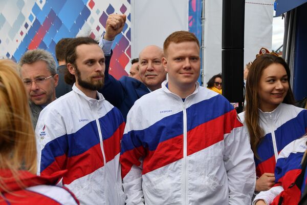 В фан-зоне чествовали российских спортсменов, с успехом выступивших на II Европейских играх - Sputnik Беларусь