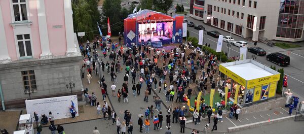 Фан-зоны Еўрапейскіх гульняў наведалі больш за 450 тысяч чалавек Фан-зоны Еўрапейскіх гульняў наведалі больш за 450 тысяч чалавек - Sputnik Беларусь