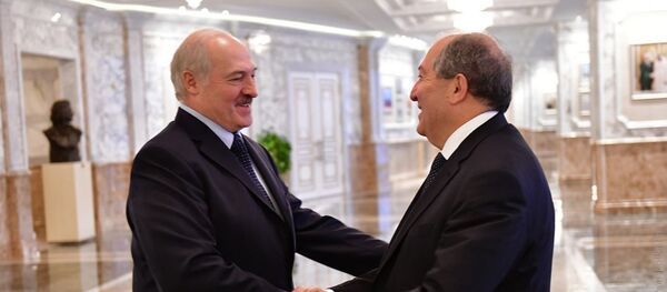 Президент Армении Армен Саркисян проведет переговоры с белорусским коллегой Александром Лукашенко - Sputnik Беларусь