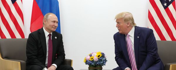Президент РФ Владимир Путин и президент США Дональд Трамп - Sputnik Беларусь