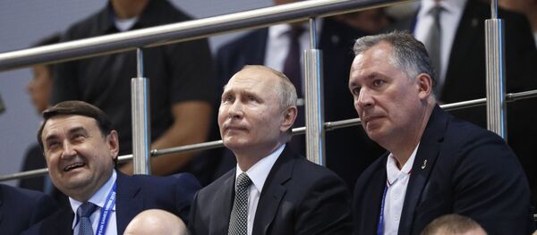 Путин посетил соревнования по боксу на Европейских играх - Sputnik Беларусь