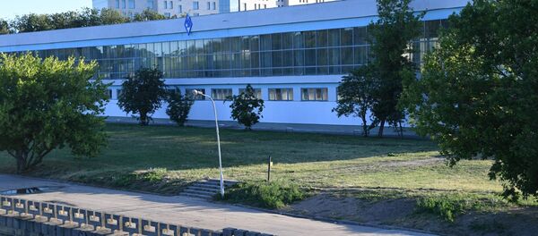 Від на набярэжную Свіслачы і спарткомплекс Дынама Від на набярэжную Свіслачы і спарткомплекс Дынама - Sputnik Беларусь