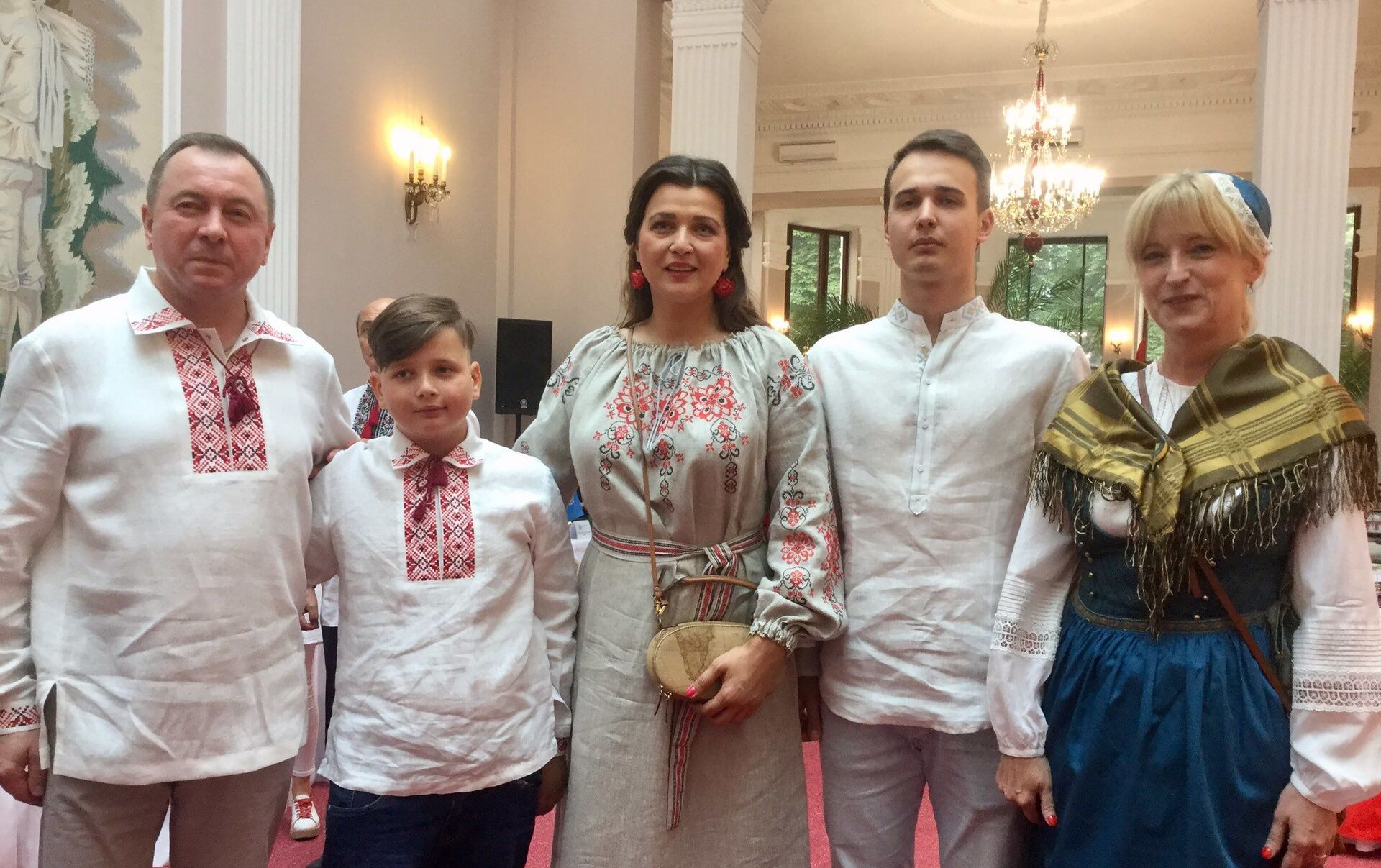 Министр иностранных дел беларуси владимир макей семья