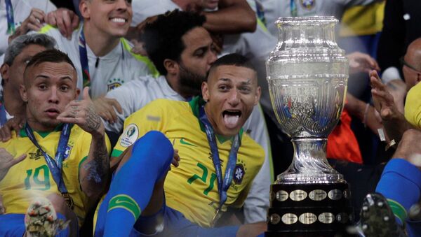 Сборная Бразилии по футболу выиграла Кубок Америки - Sputnik Беларусь