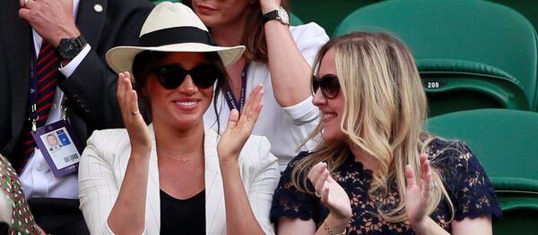 Супруга принца Гарри Меган Маркл Супруга принца Гарри Меган Маркл - Sputnik Беларусь