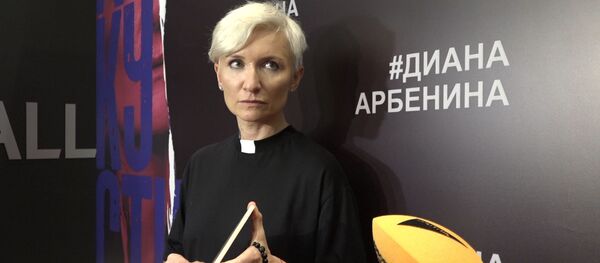 Диана Арбенина пообщалась с журналистами. Ответила певица и на вопросы Sputnik Диана Арбенина пообщалась с журналистами. Ответила певица и на вопросы Sputnik - Sputnik Беларусь