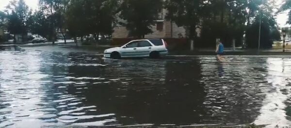 Сильный ливень затопил Борисов - Sputnik Беларусь