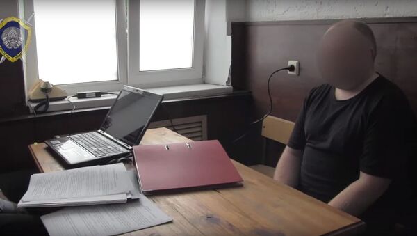 Допрос обвиняемого в педофилии, видео - Sputnik Беларусь