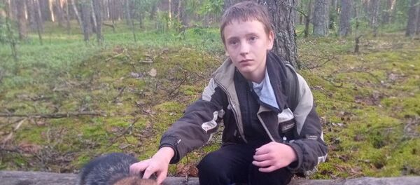 Пропавший мальчик и нашедшая его собака - Sputnik Беларусь