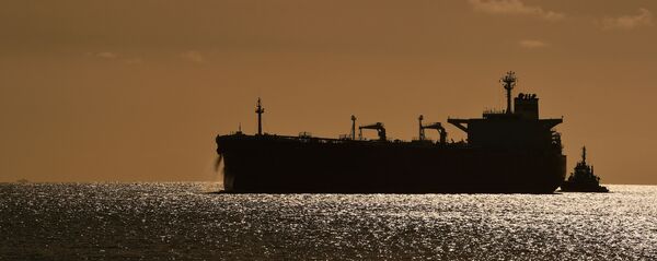 Британский нефтяной танкер - Sputnik Беларусь