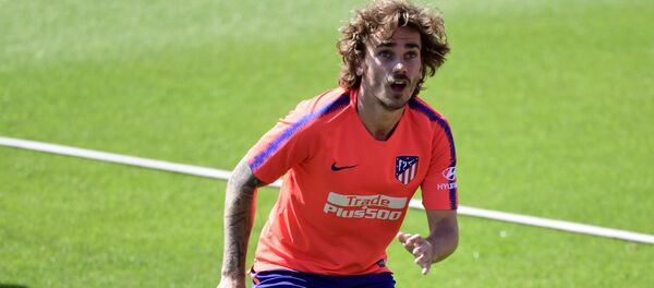 Французский футболист Антуан Гризманн Французский футболист Антуан Гризманн - Sputnik Беларусь