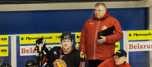 Бывший игрок хоккейной сборной Беларуси Александр Шумидуб - Sputnik Беларусь