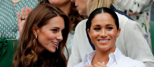 Кейт Миддлтон и Меган Маркл - Sputnik Беларусь