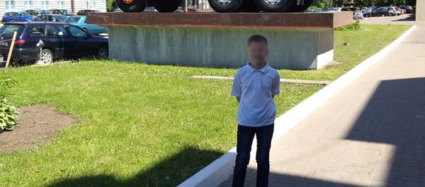 С тех пор, как родители развелись, место жительства Игната остается поводом для бесконечных споров и ссор - Sputnik Беларусь