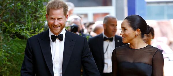 Принц Гарри и Меган Маркл на европейской премьере фильма Король Лев в Лондоне - Sputnik Беларусь