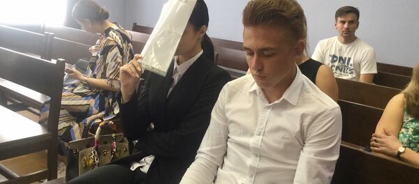 Обвиняемые Лухвич и Бутько в зале суда Центрального района Минска - Sputnik Беларусь