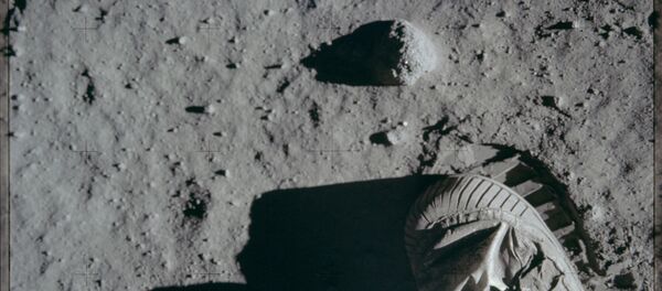 Это один маленький шаг для человека, но гигантский скачок для всего человечества  - Sputnik Беларусь