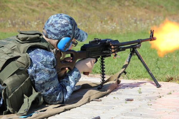 Прививка от страха армии: чему учит военно-патриотический лагерь внутренних войск  - Sputnik Беларусь