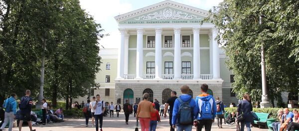 Подача документов на бюджет завершается для абитуриентов БНТУ  - Sputnik Беларусь