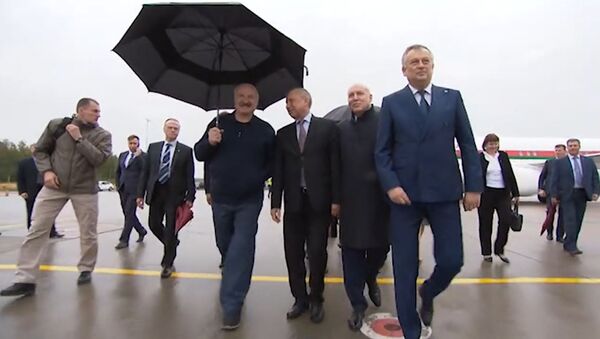 Президент Беларуси Александр Лукашенко утром прилетел в Санкт-Петербург  - Sputnik Беларусь