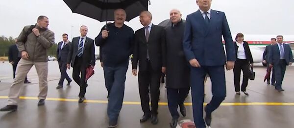 Президент Беларуси Александр Лукашенко утром прилетел в Санкт-Петербург  - Sputnik Беларусь