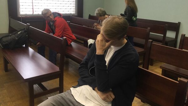 Обвиняемый Никита Макарчик в зале суда - Sputnik Беларусь