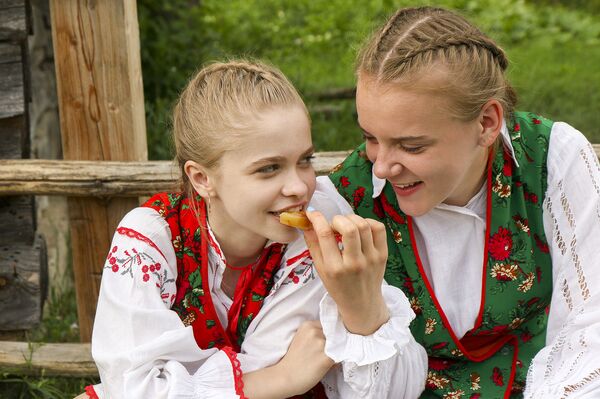 Зажинки в Жоровке 2019 - Sputnik Беларусь