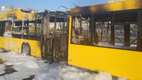Автобус горел в Минске, пострадавших нет - Sputnik Беларусь