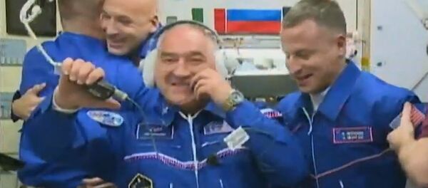 На МКС встретили новый экипаж - Sputnik Беларусь