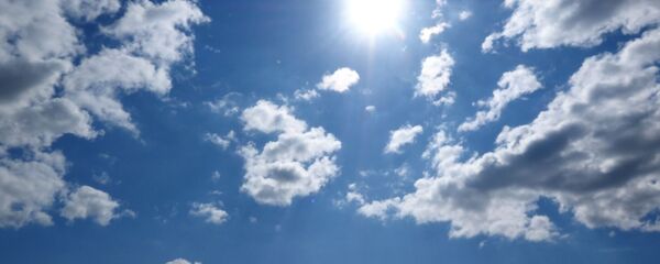 Сонечнае неба, архіўнае фота - Sputnik Беларусь