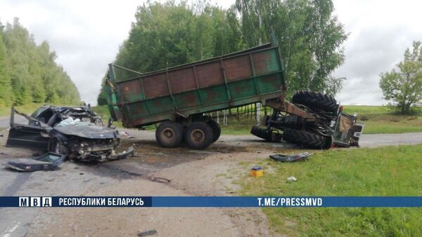 Смертельная авария с трактором на Могилевщине - Sputnik Беларусь