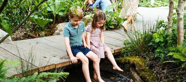 Принц Джордж и принцесса Шарлотта - Sputnik Беларусь