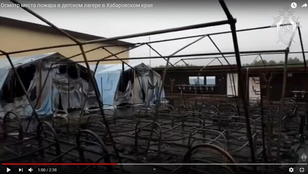 Остались только каркасы: видео с места пожара в лагере под Хабаровском - Sputnik Беларусь