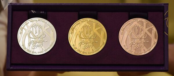 Медали XV Европейского юношеского летнего олимпийского фестиваля Баку 2019 Медали XV Европейского юношеского летнего олимпийского фестиваля Баку 2019 - Sputnik Беларусь