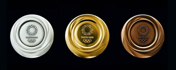 МАК паказаў медалі, якія ўручаць на Алімпіядзе-2020 у Токіа - відэа МАК паказаў медалі, якія ўручаць на Алімпіядзе-2020 у Токіа - відэа - Sputnik Беларусь