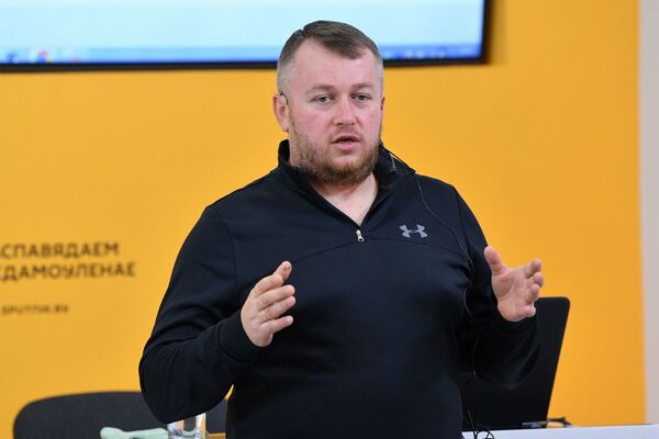 Комментарии важнее лайков: SputnikPro научил госорганы работать в соцсетях Комментарии важнее лайков: SputnikPro научил госорганы работать в соцсетях - Sputnik Беларусь