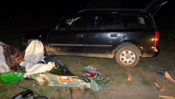 Автомобиль наехал на палатку в Ганцевичском районе - Sputnik Беларусь