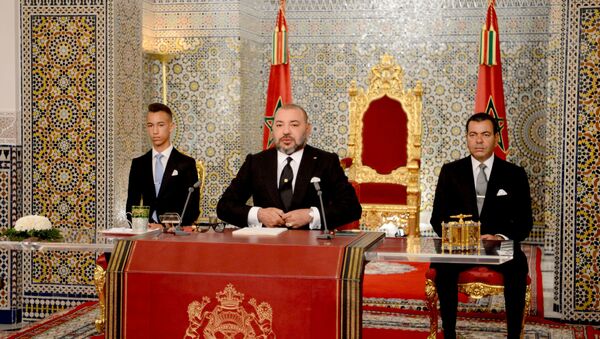 Король Марокко Мохаммед VI, его брат принц Мулай Рашид и сын Мулай Хасан - Sputnik Беларусь