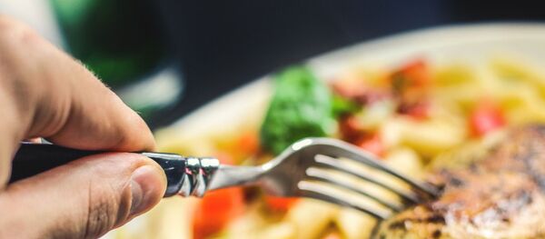 Поздний ужин, архивное фото - Sputnik Беларусь