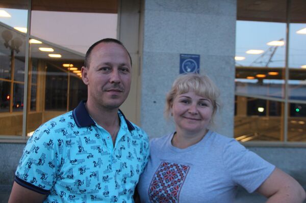 Сигаретки не найдется: как переживают пассажиры поездов запрет на курение Сигаретки не найдется: как переживают пассажиры поездов запрет на курение - Sputnik Беларусь