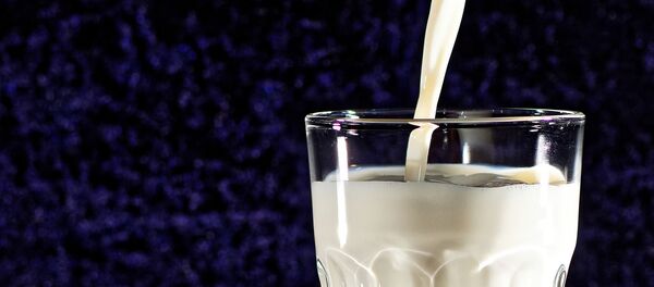 Стакан со сливками, архивное фото - Sputnik Беларусь