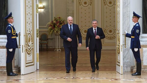 Президент Республики Узбекистан Шавкат Мирзиёев и президент Республики Беларусь Александр Лукашенко - Sputnik Беларусь