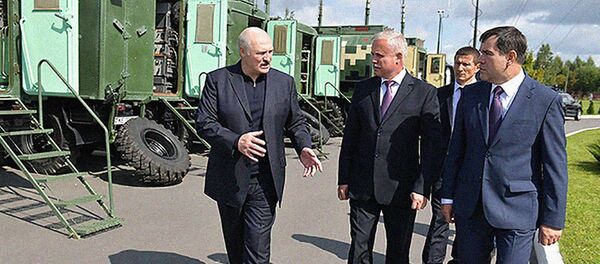 Президент Беларуси Александр Лукашенко 9 августа посетил один из объектов правительственной связи Комитета государственной безопасности - Sputnik Беларусь