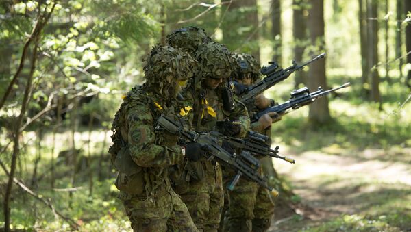 Эстонские солдаты на учениях НАТО - Sputnik Беларусь