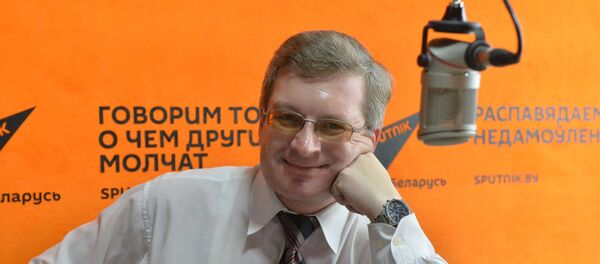 Эксперт об отмене грин-карт и заявлении Трампа о возможном выходе из ВТО - Sputnik Беларусь