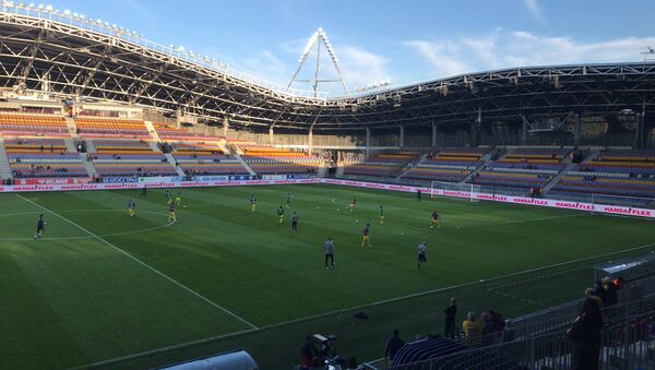 Игроки БАТЭ разминаются перед матчем - Sputnik Беларусь