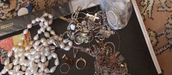 В Минске ранее судимый молодой человек украл из храма драгоценности - Sputnik Беларусь