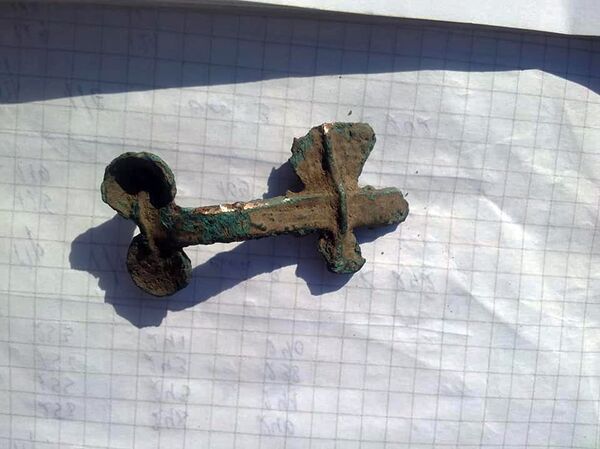 Бронзовое изделие железного века подгорцевской культуры - Sputnik Беларусь