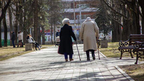 Міністр працы: павышэнне пенсіённага ўзросту дапамагае павялічыць пенсіі - Sputnik Беларусь